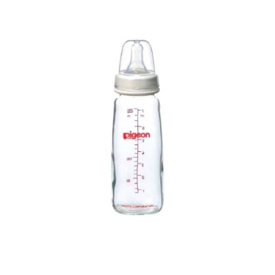 PIGEON PLASTIC NURSER 200ML